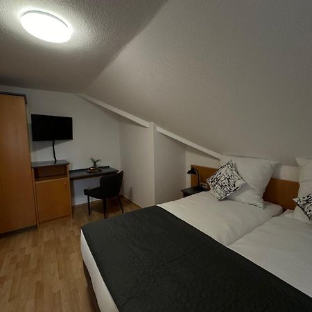 Hotel Restaurant Haus Odendahl Кельн Екстер'єр фото
