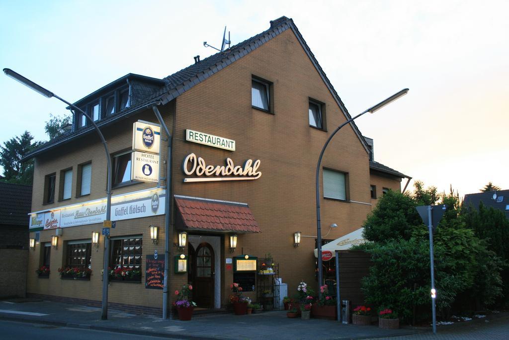 Hotel Restaurant Haus Odendahl Кельн Екстер'єр фото