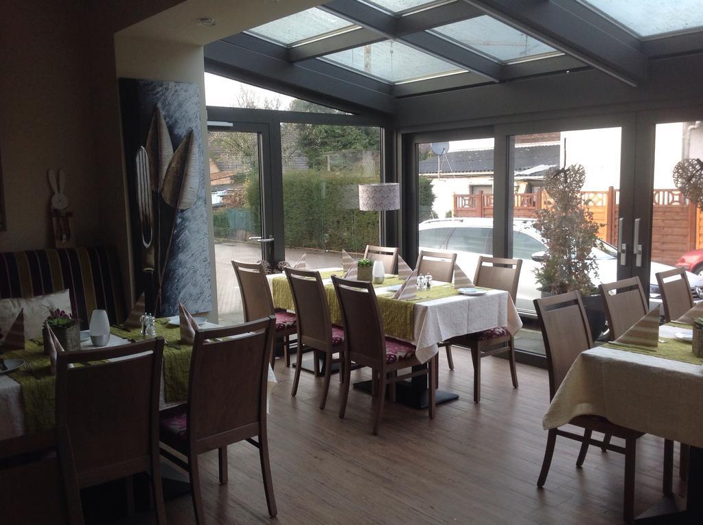Hotel Restaurant Haus Odendahl Кельн Екстер'єр фото